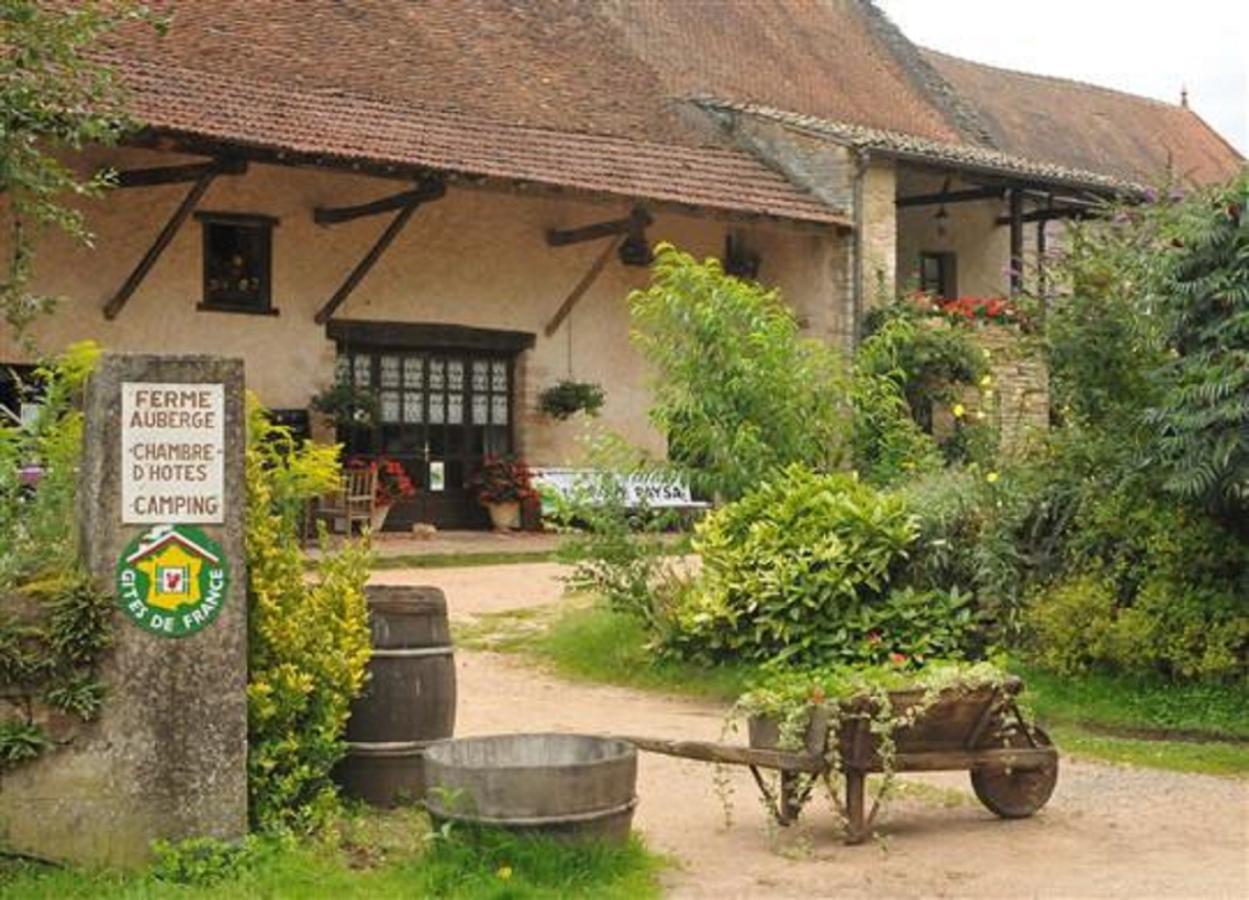 Bed and Breakfast Chez Camille Etrigny Экстерьер фото