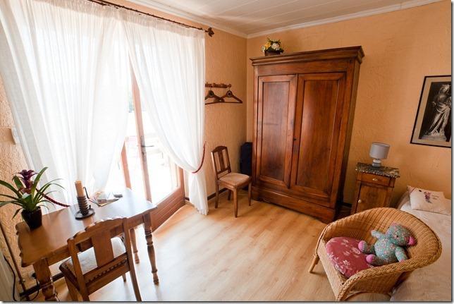 Bed and Breakfast Chez Camille Etrigny Экстерьер фото